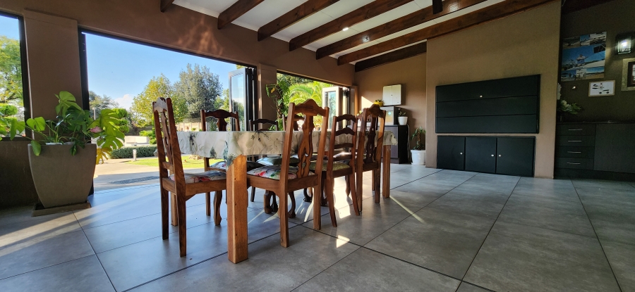 5 Bedroom Property for Sale in Sasolburg Ext 4 Free State